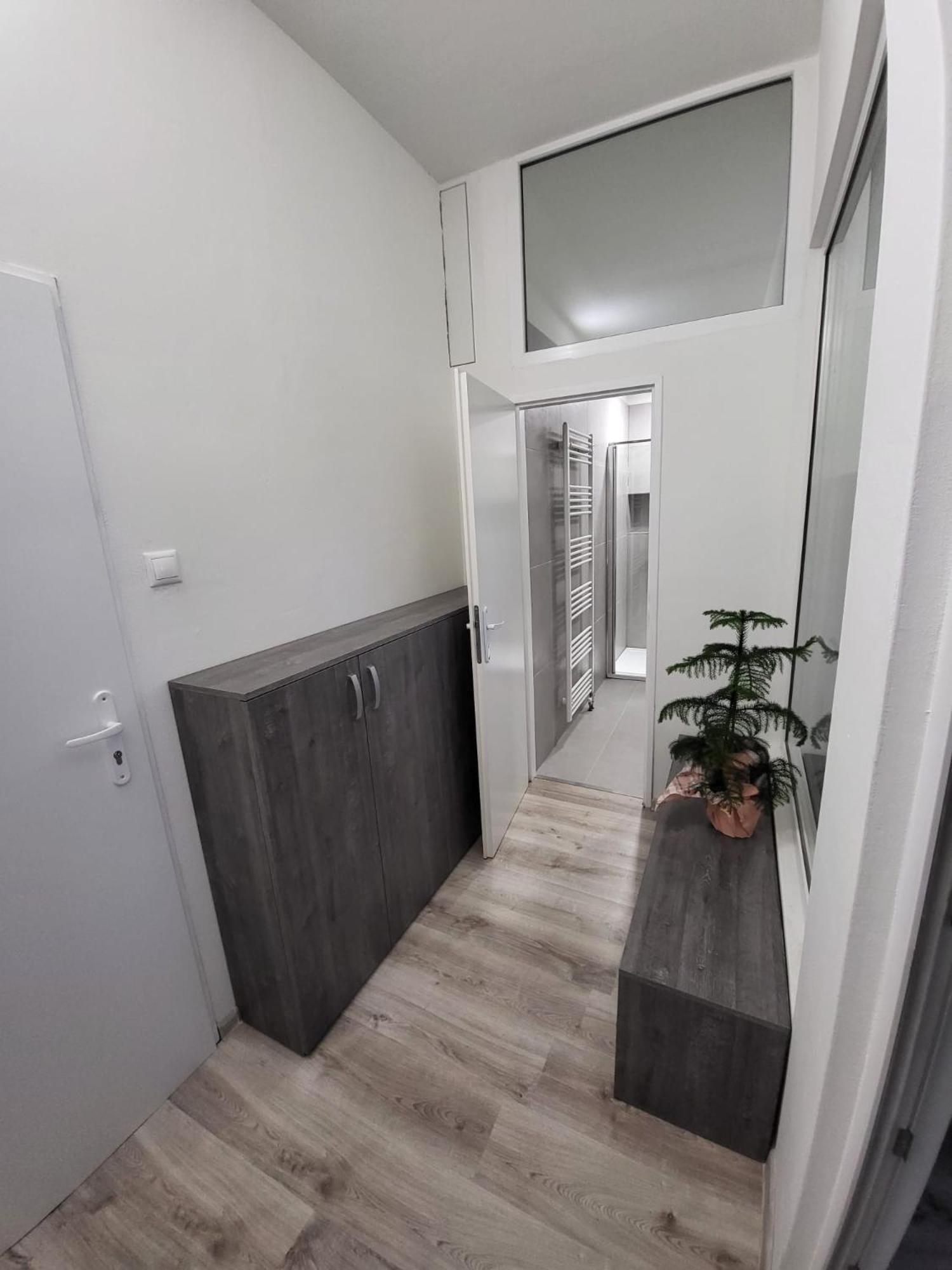 Apartman Nova Bana Esterno foto